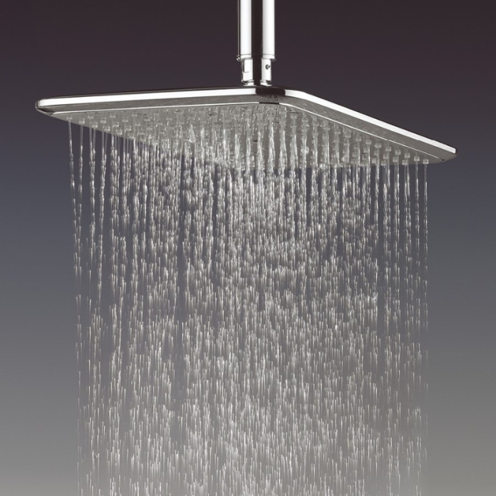 Close up product lifestyle image of the Crosswater Essence Easy Clean Shower Head